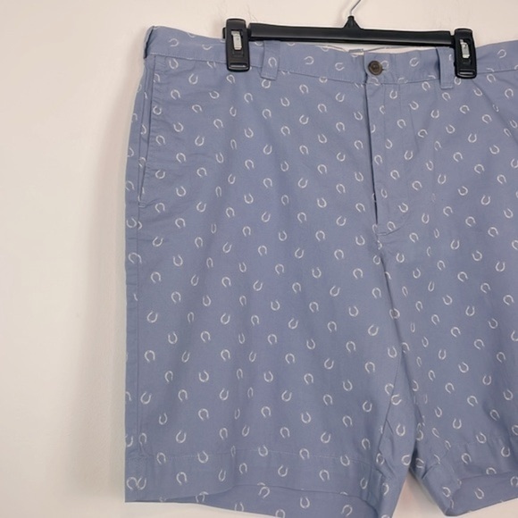 J Crew Men’s Gramercy Horseshoe Print Chino Shorts. Waist Size 38. NWT - Picture 3 of 14